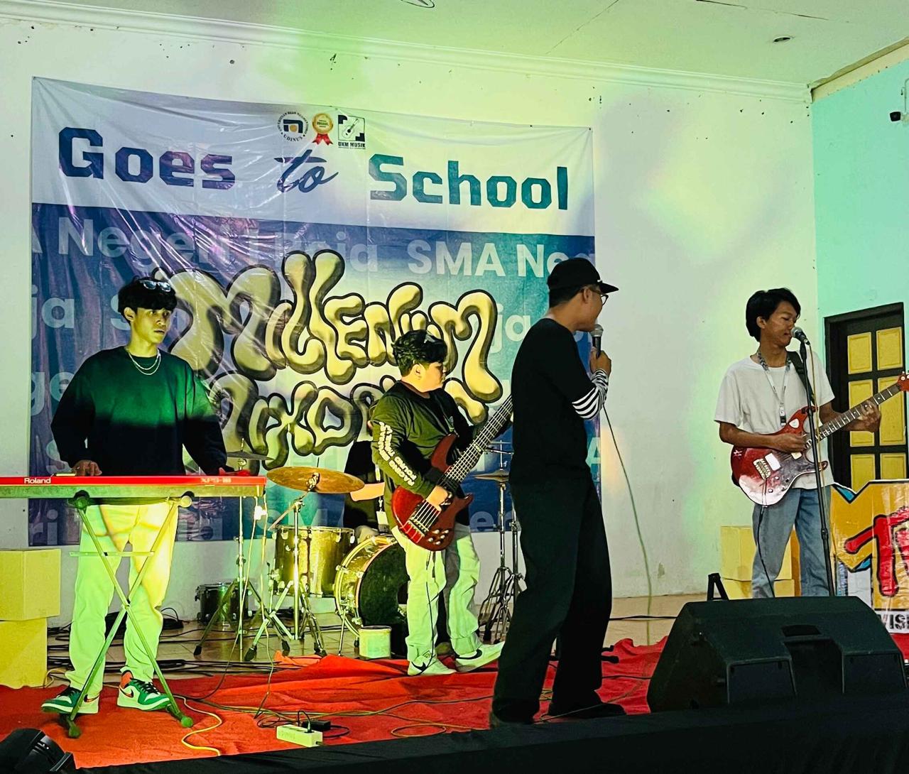 Goes to School